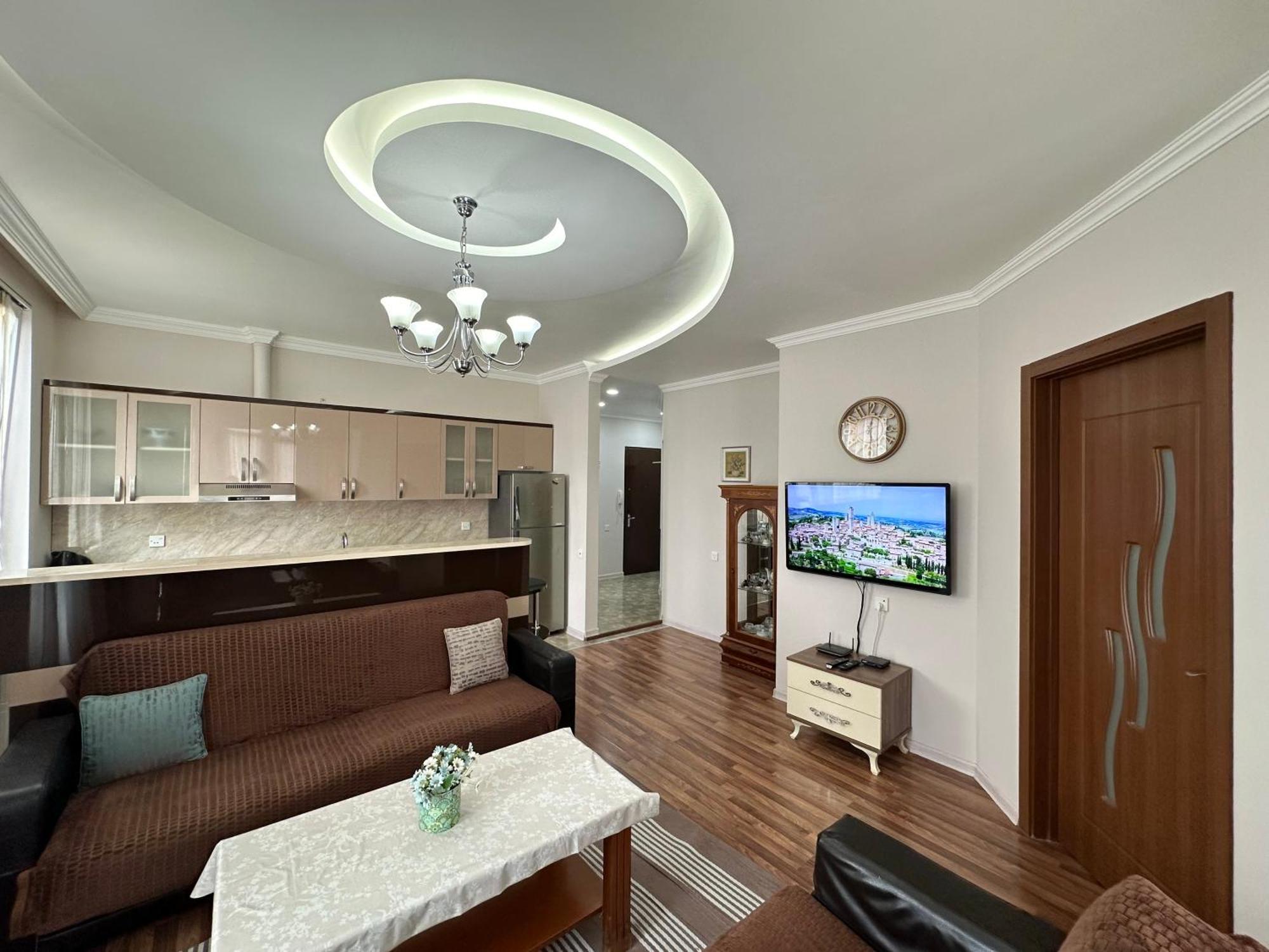 Grand Home Batumi Quarto foto