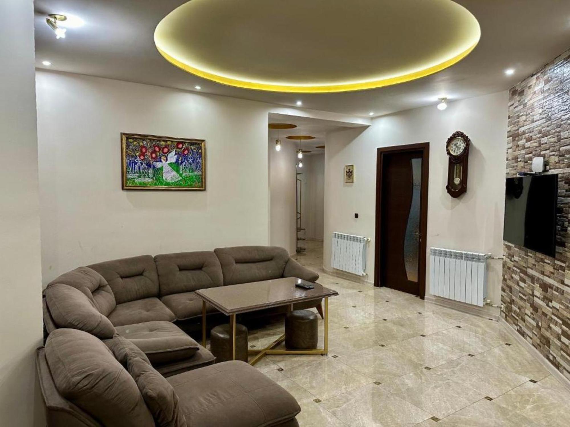 Grand Home Batumi Quarto foto