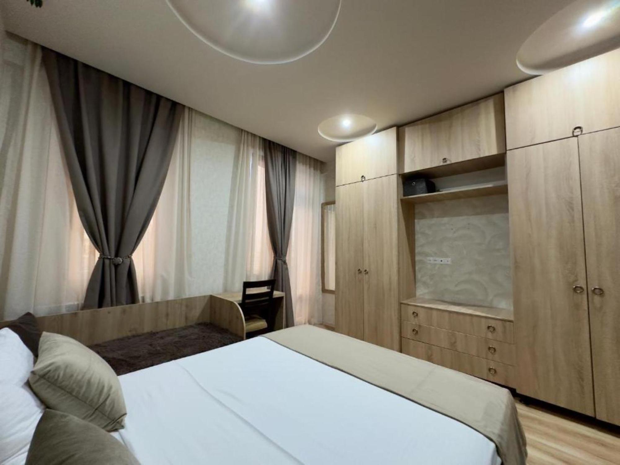 Grand Home Batumi Quarto foto